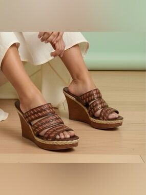 COLE HAAN Brown Woven Triple-Strap Wedge Sandals - Women